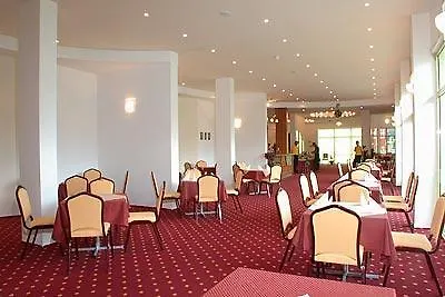 Хотел Flora Park Слънчев бряг