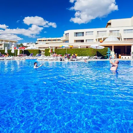 Flora Park Sunny Beach